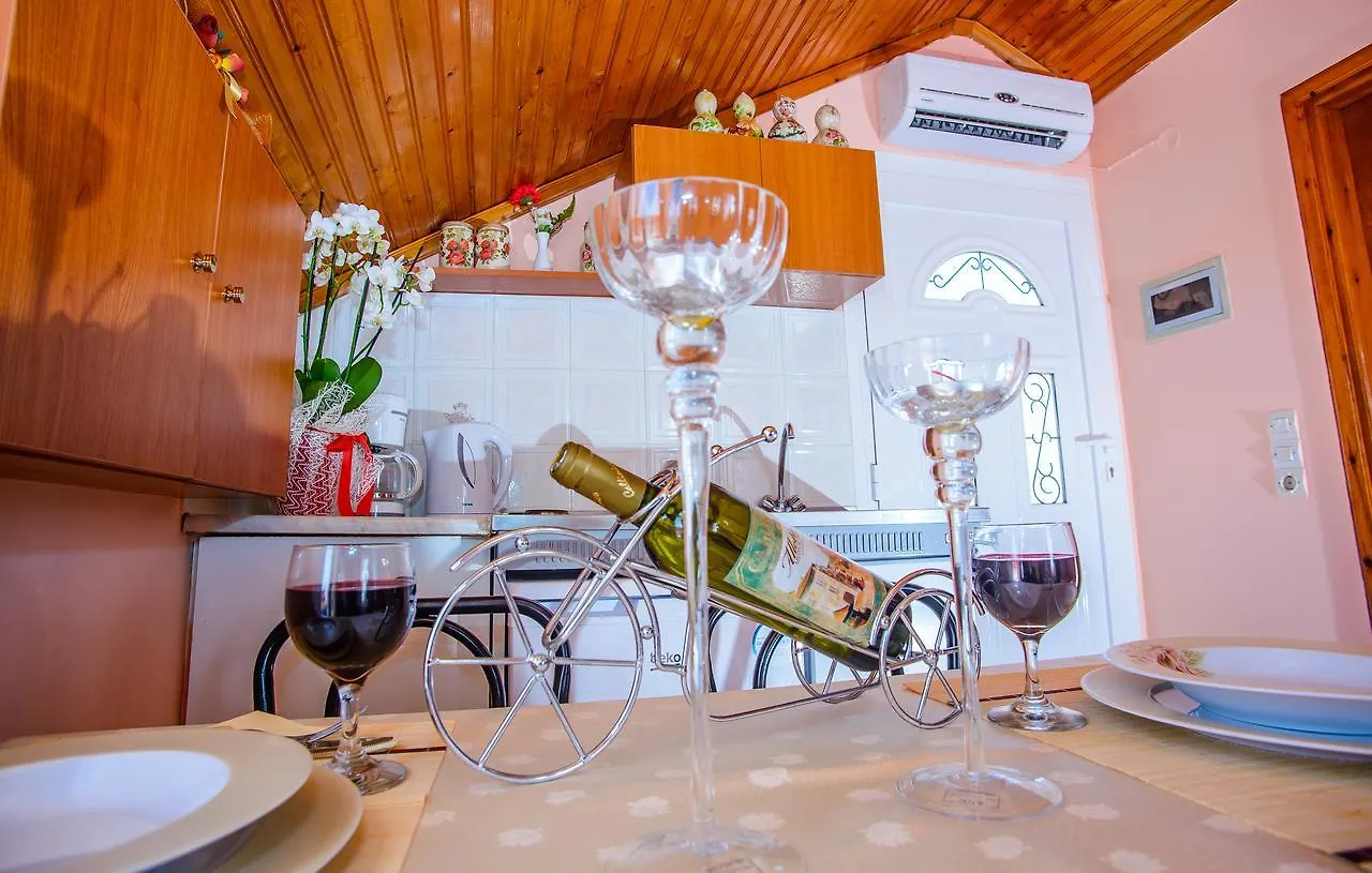 Dimitra Apartments & Studios Minia Greece