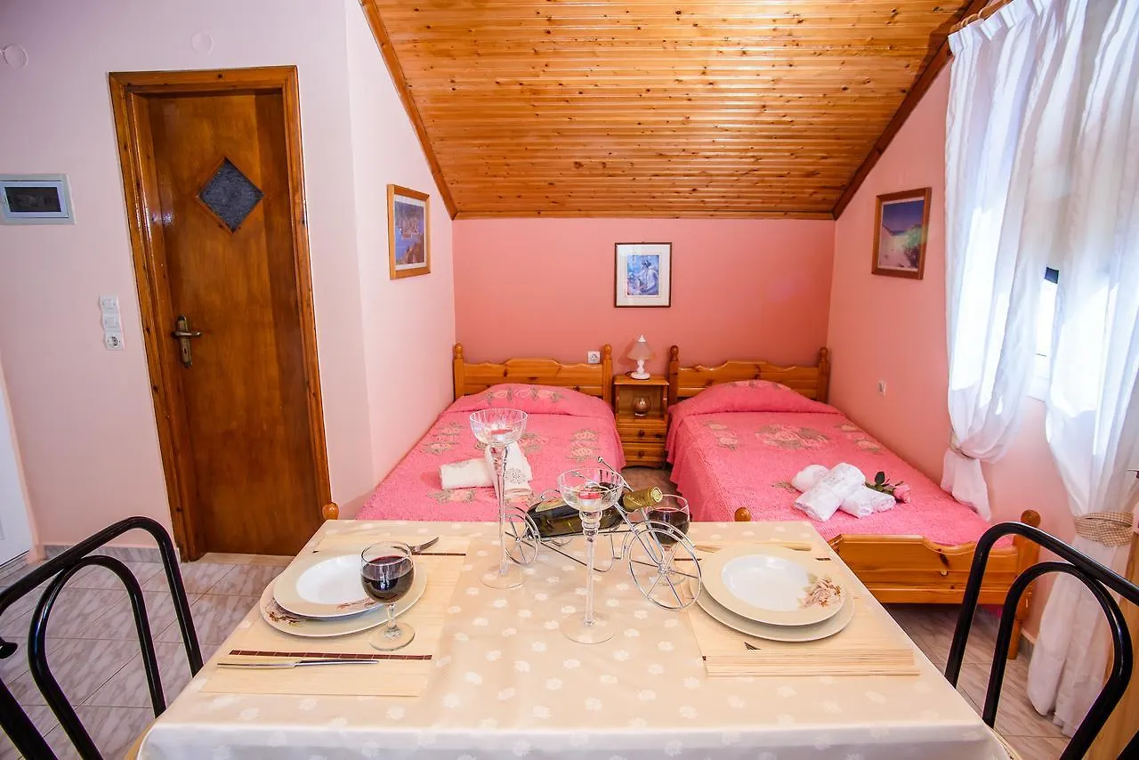 Dimitra Apartments & Studios Minia
