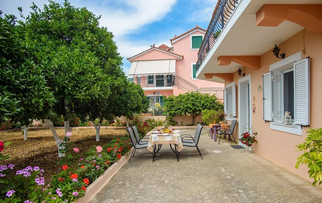 Dimitra Apartments & Studios Minia 0*,