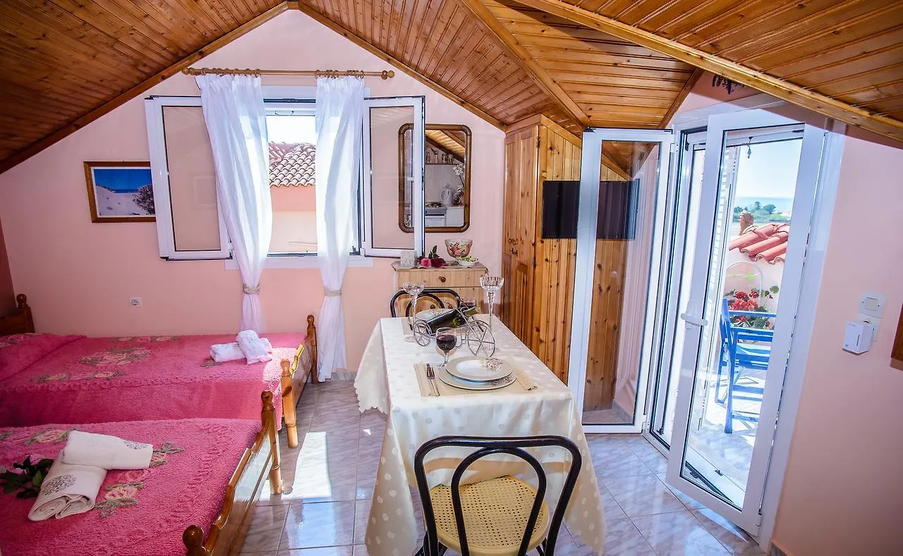 Dimitra Apartments & Studios Minia